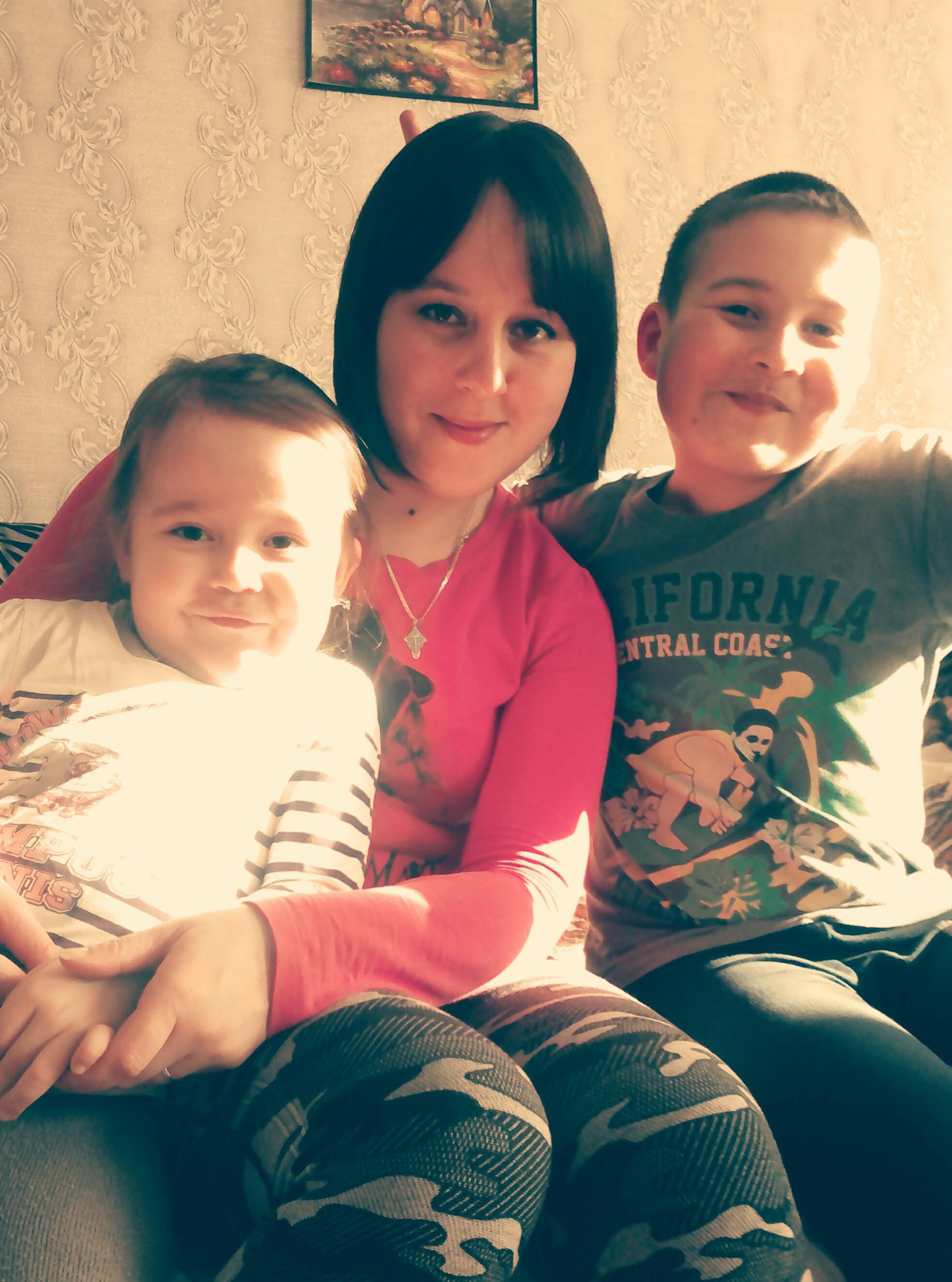 Нужна помощь деньгами детям