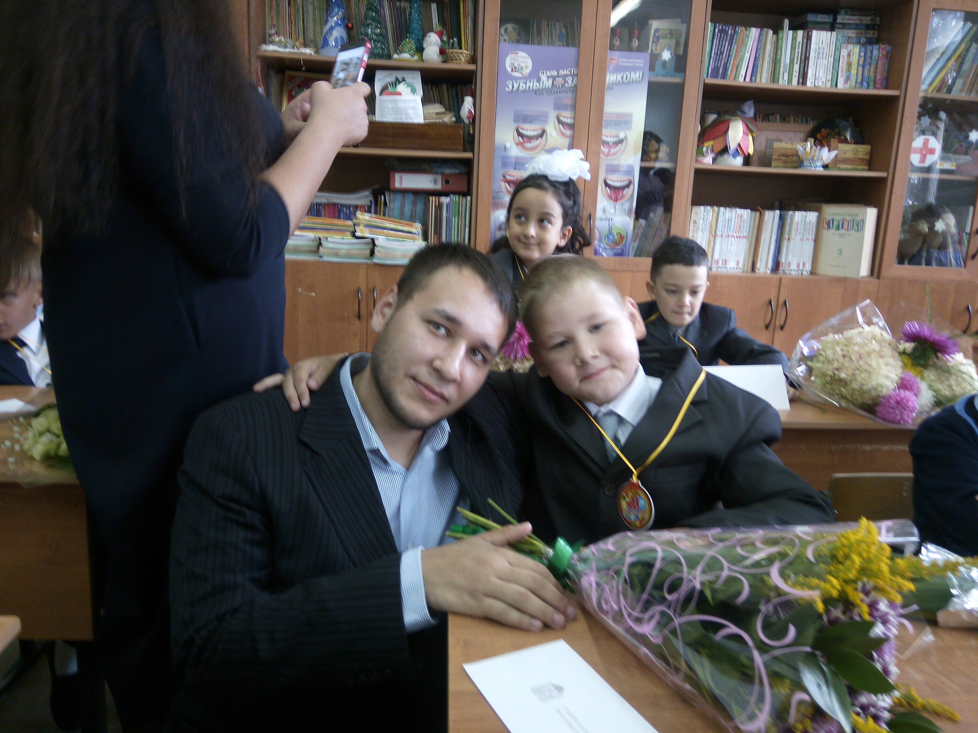 Нуждаемся в поддержке. Помогите встать с коллегами