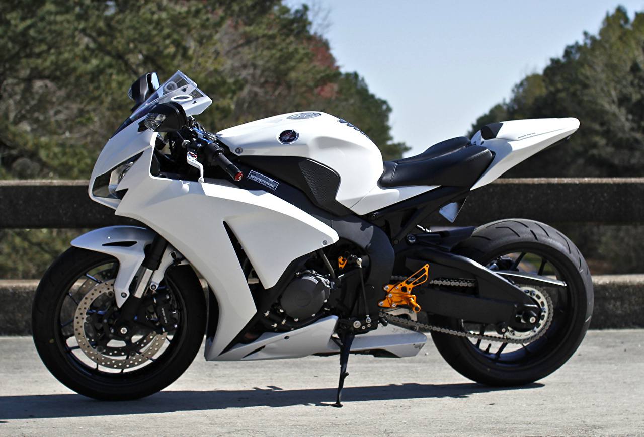 Мечтаю о мотоцикле  Honda CBR 1000 RR