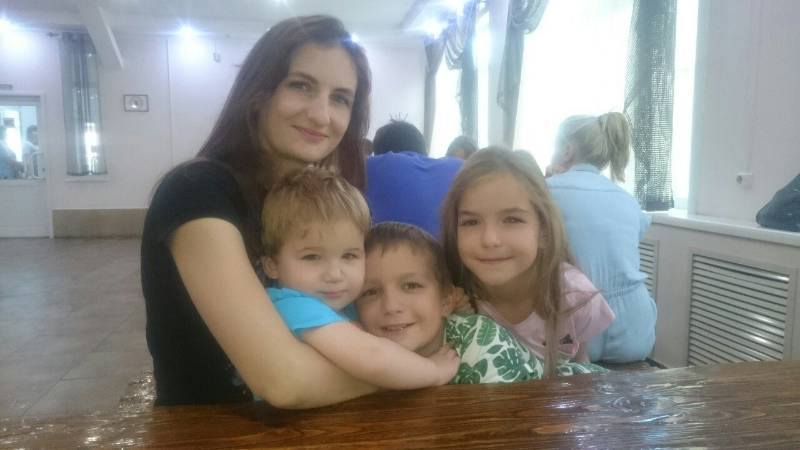 Прошу помочь мне слезы не уходят от меня...