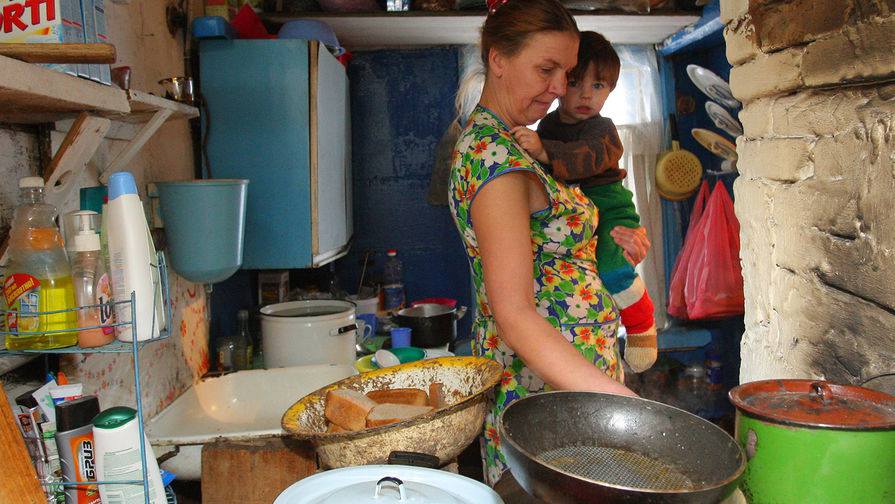 Кто сколько сможет помогите