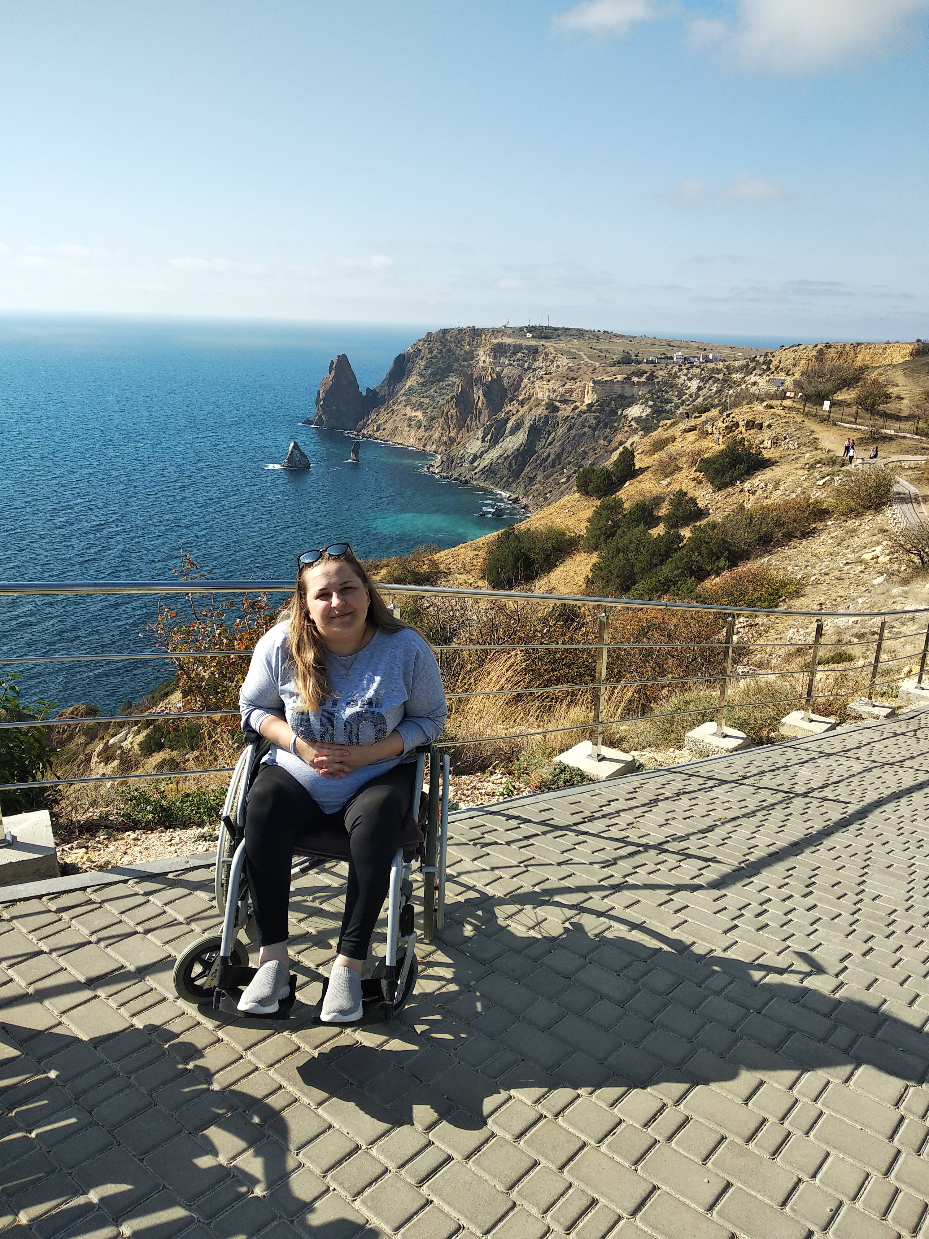 Мечтаю о инвалидной коляске с электроприводом