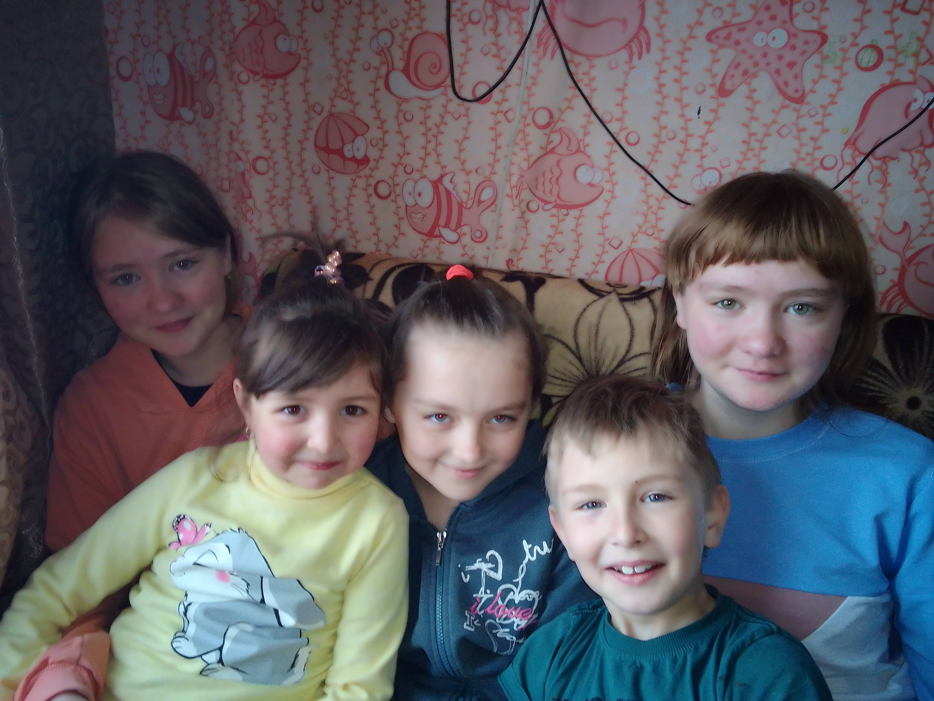 Помогите увезти детей в санатрий