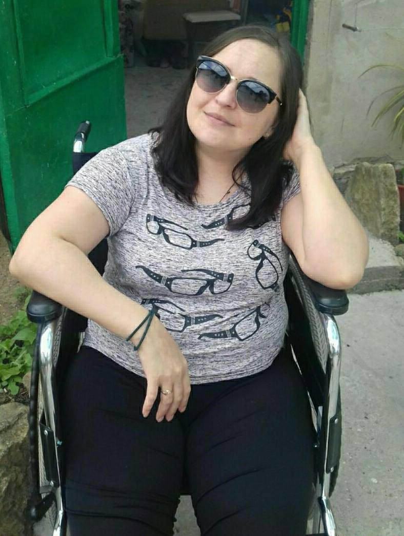 Завтра нужно оплатить кредит 4тыс.руб. помогите пожалуйста.