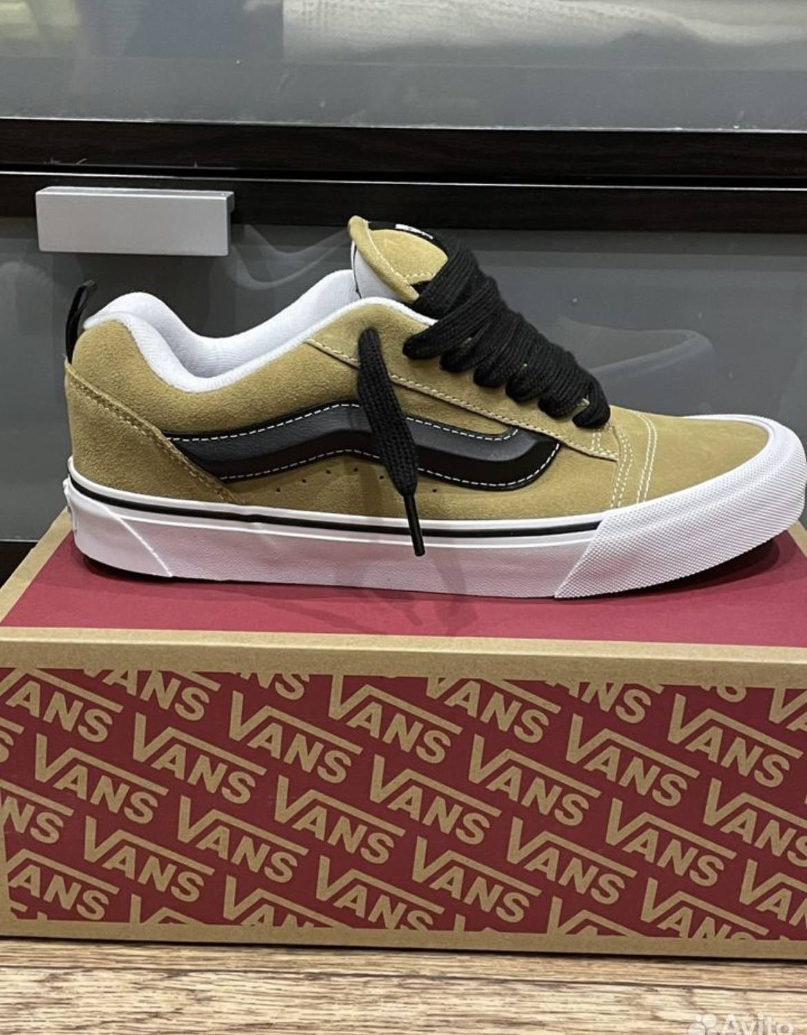 Я мечтаю о vans knu skool