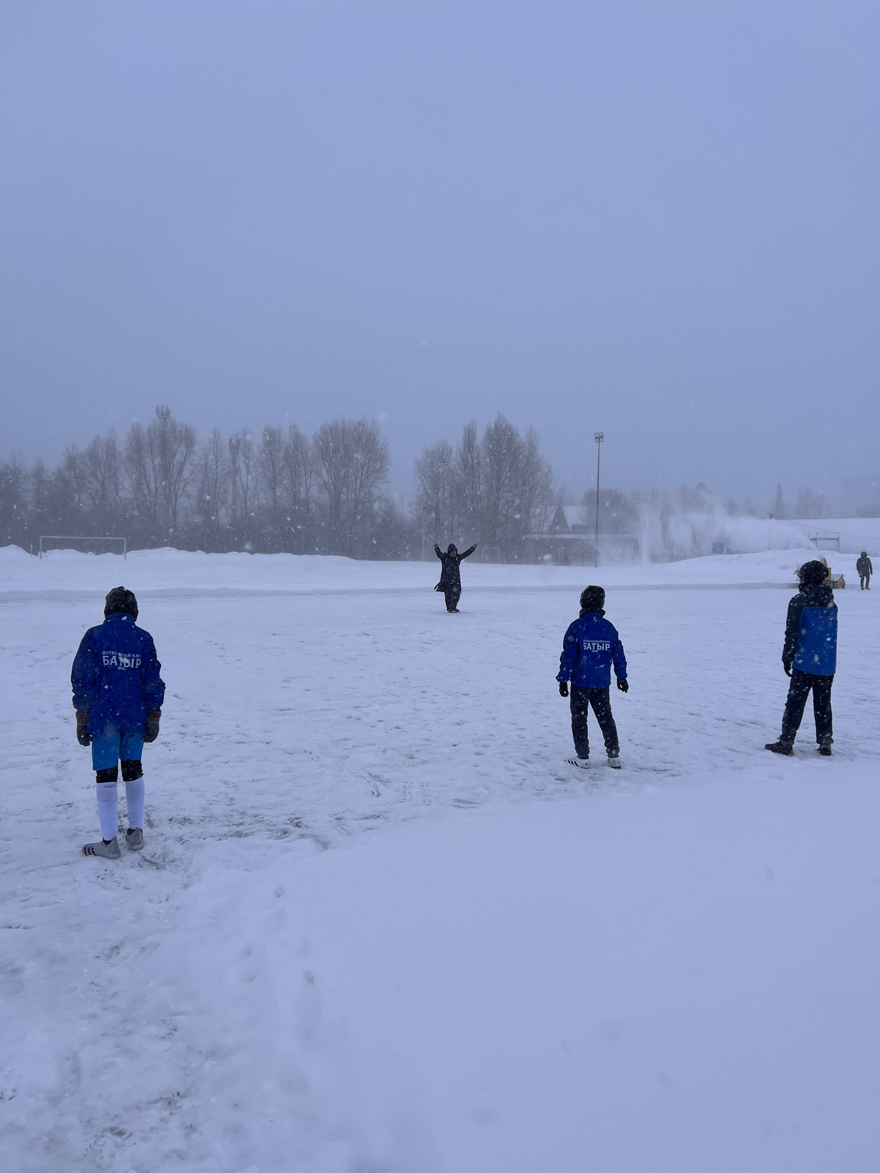 Стать призерами в первенстве России по футболу