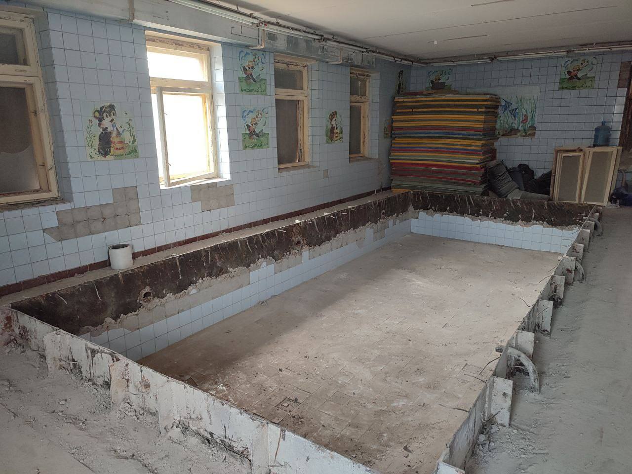 Помогите отремонтировать спортивный зал