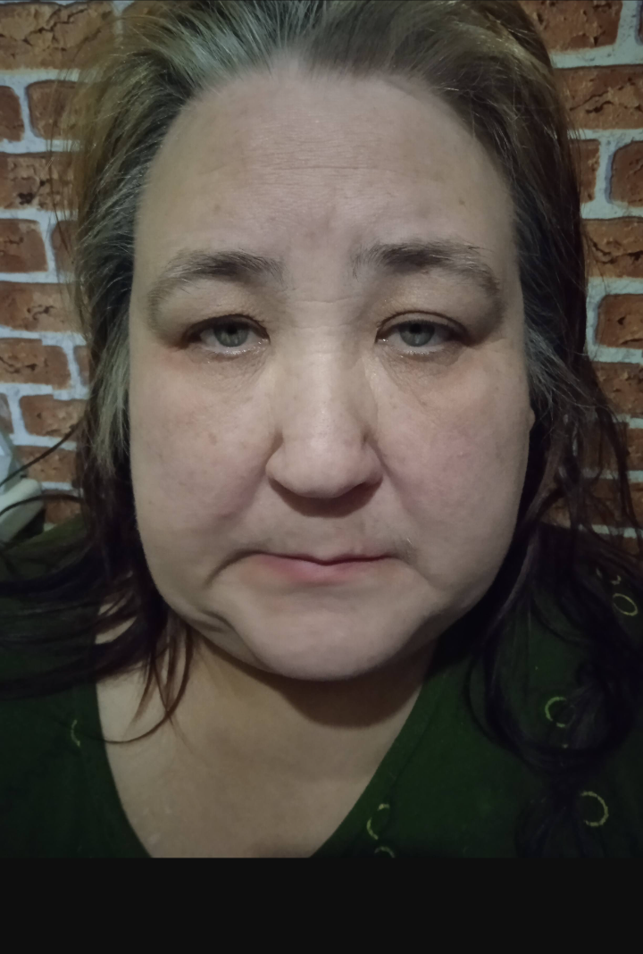 Мечтаю ОпродуктахПитанияИлекарствах!Болею,Голод!!!