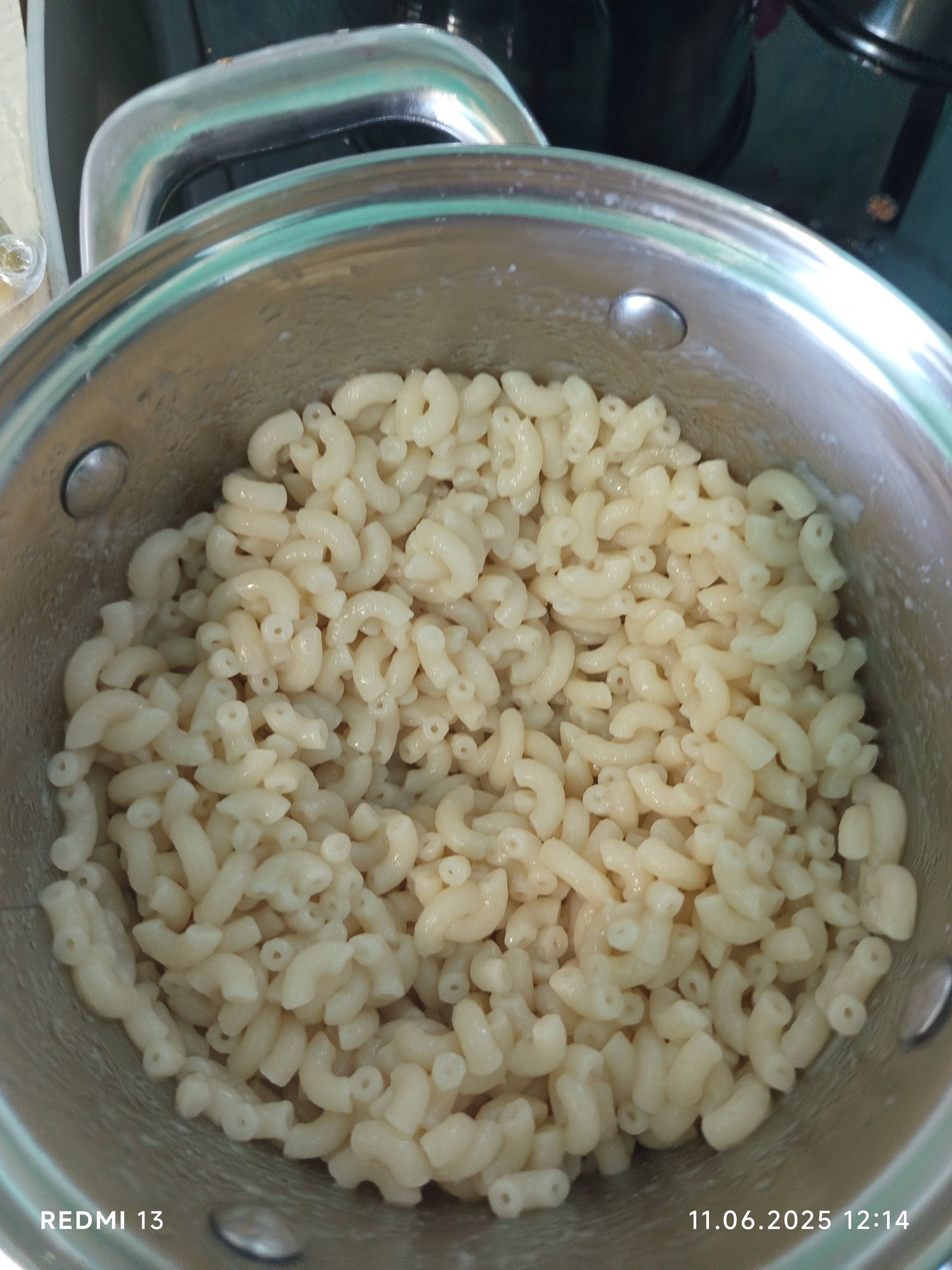 Умоляю Вас помогите ради Бога🙏 сегодня опять лапша