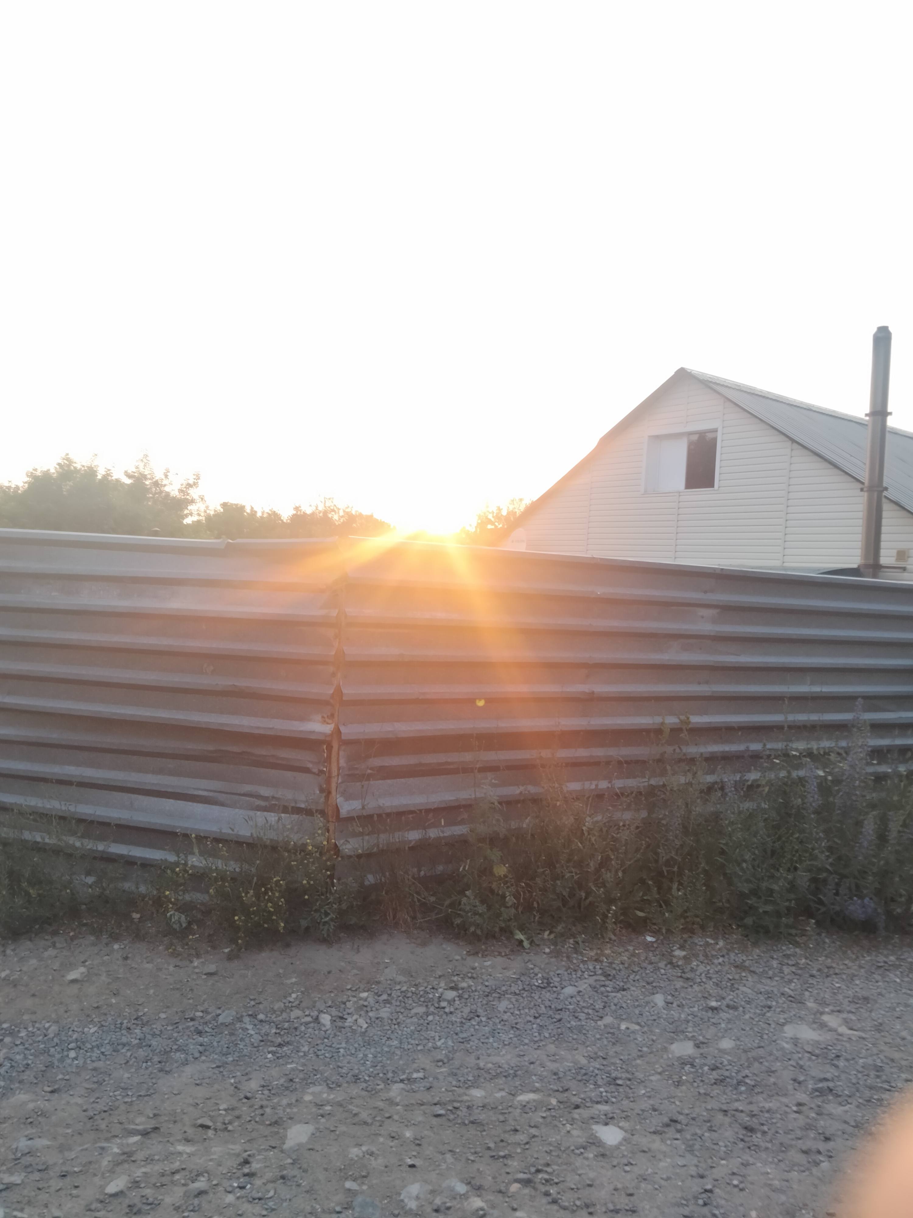 Мечтаю помочь отцу со стройкой