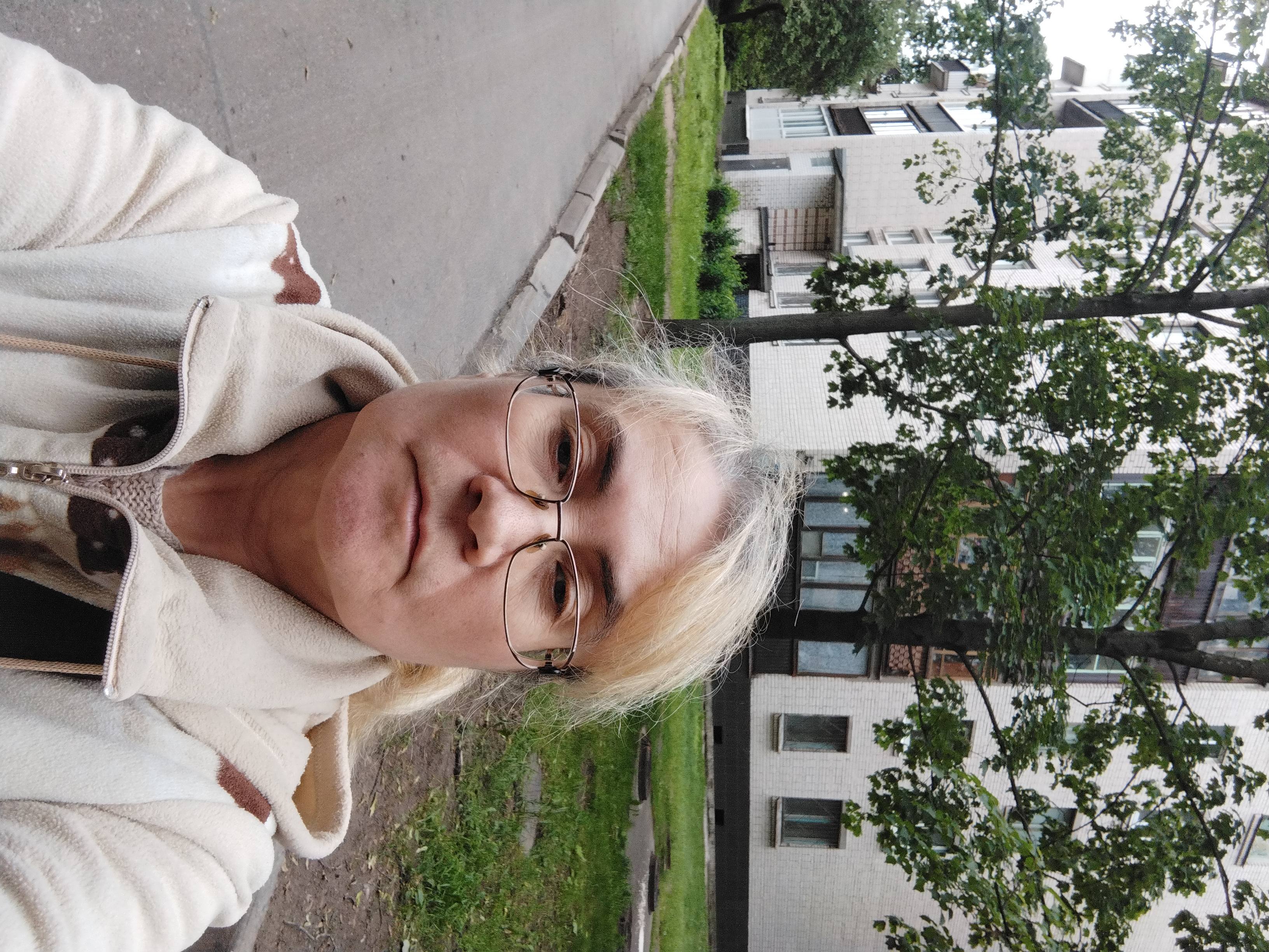 Прошу оказать денежную помощь одинокому пенсионеру