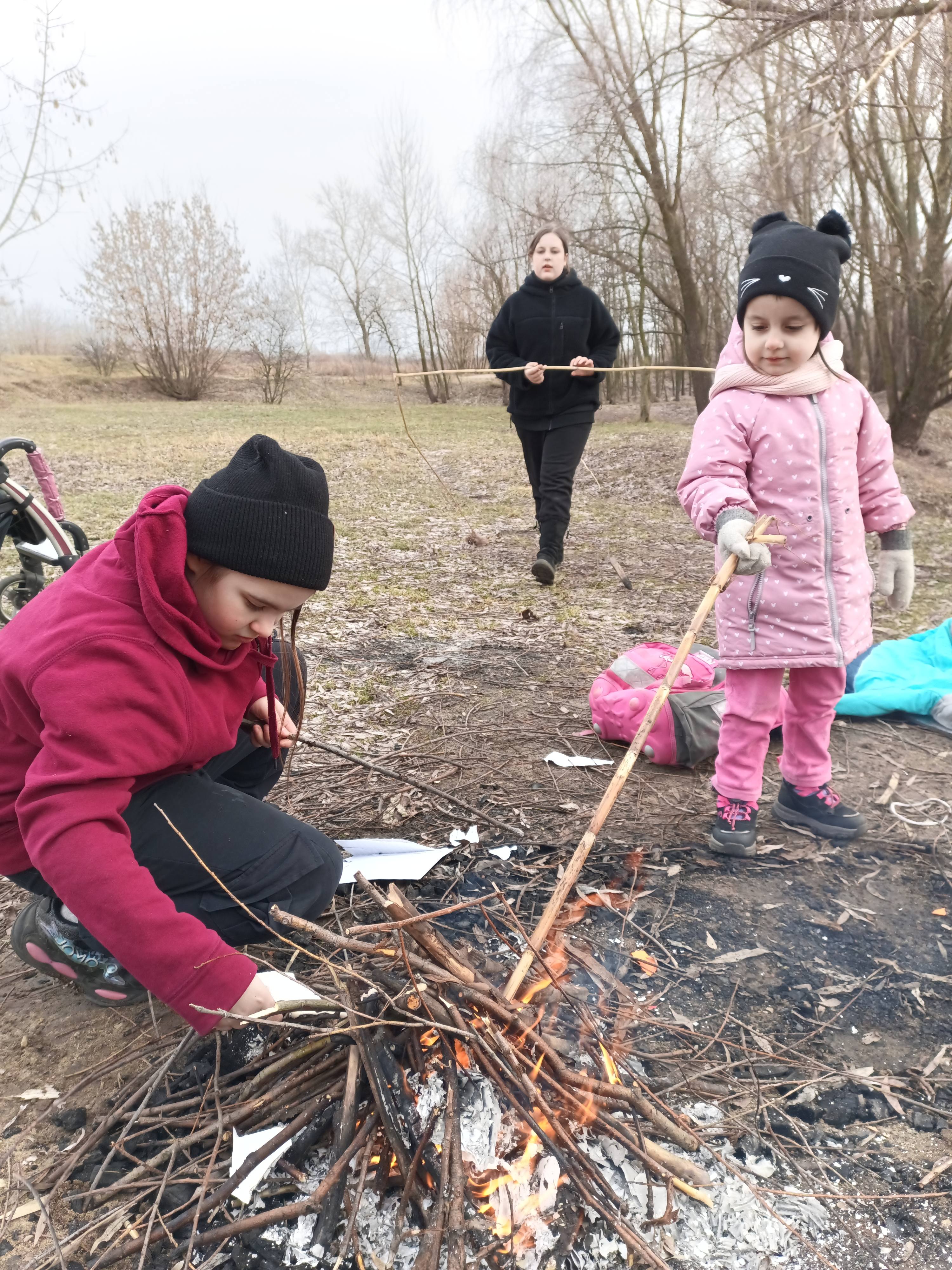 Нужна финансовая помощь, одна с детьми