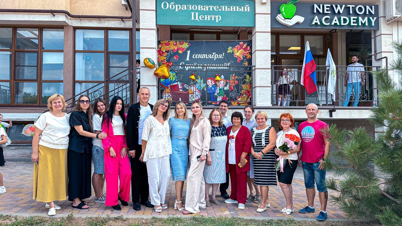 Помогите оборудовать классы в частной школе