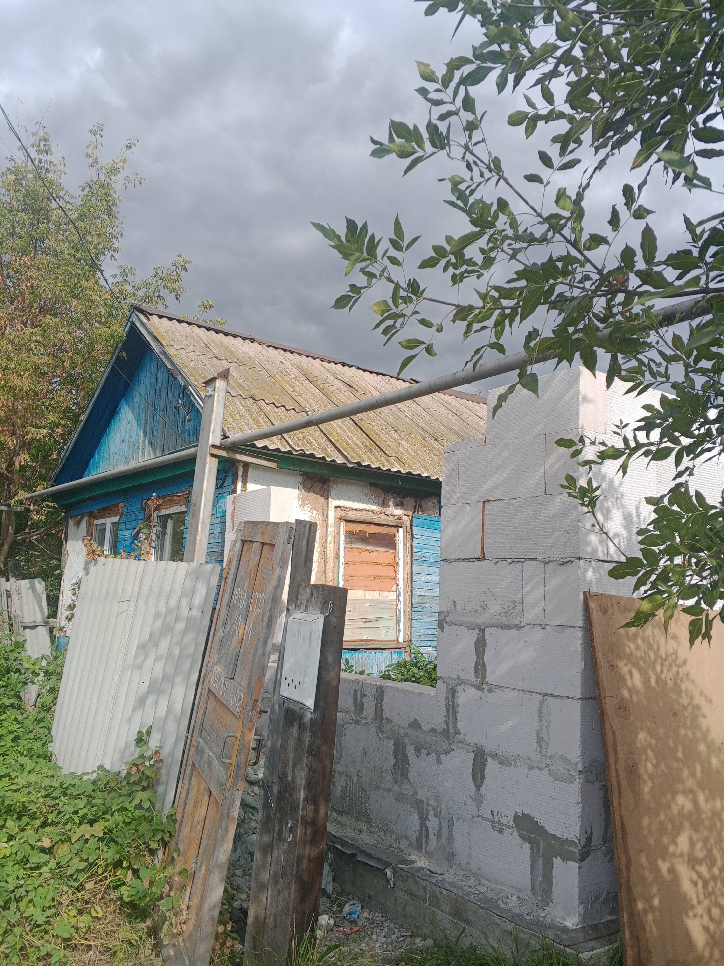 Умоляю всех неравнодушных, помогите заменить крышу