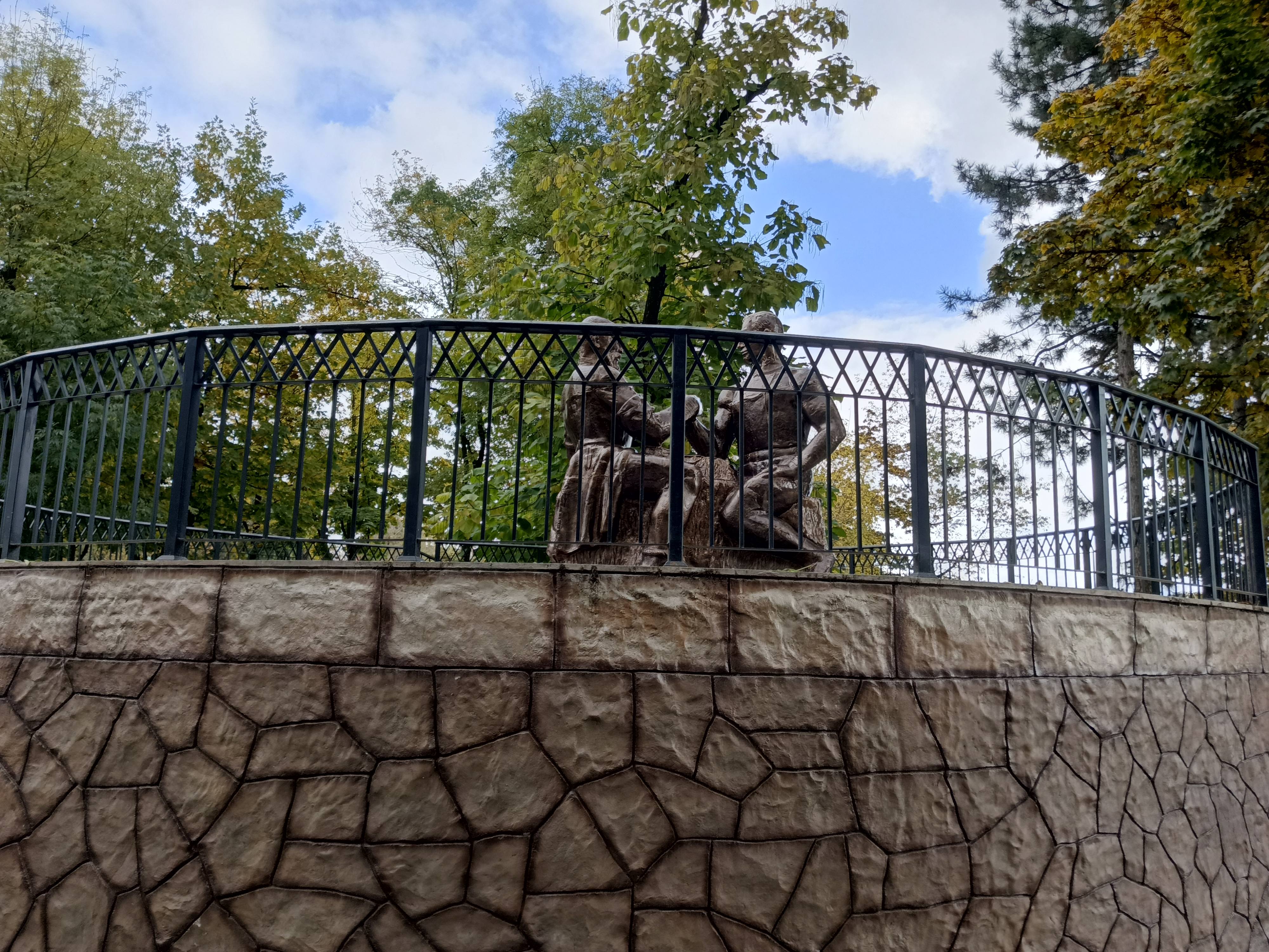 Помогите пожалуйста отдать долги