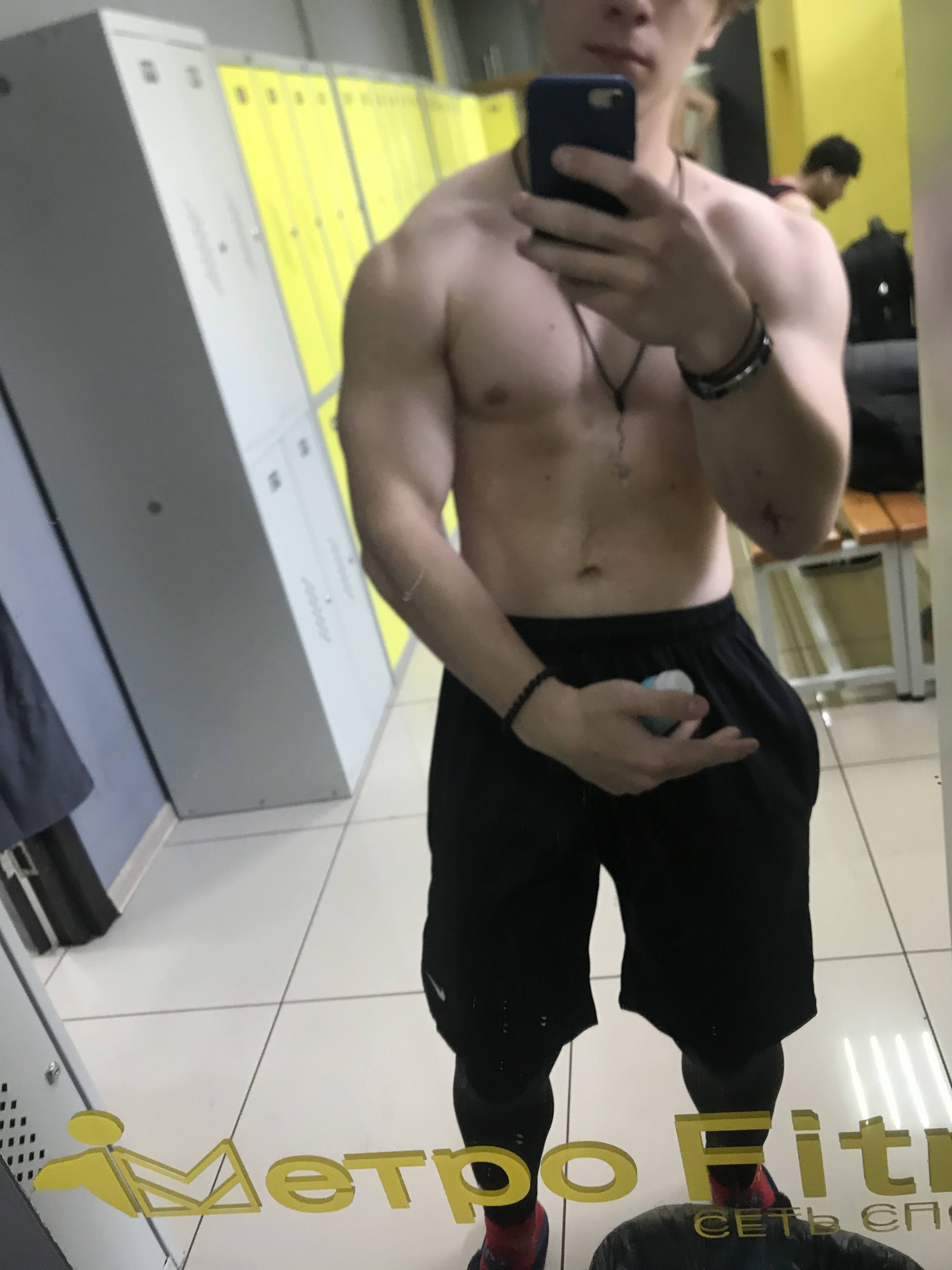 Доброго времени суток , помогите с квартирой.