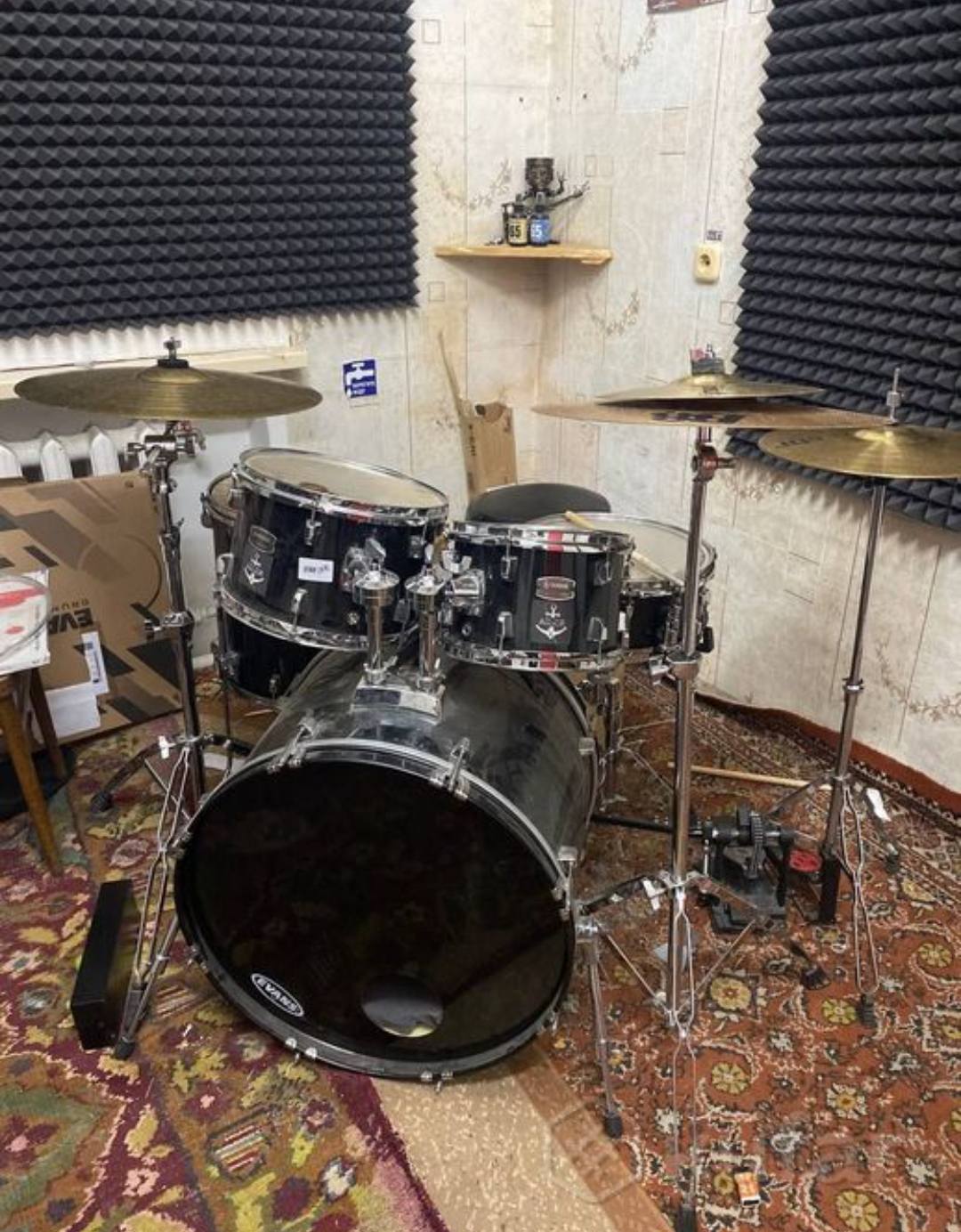 Помогите купить барабанную установку