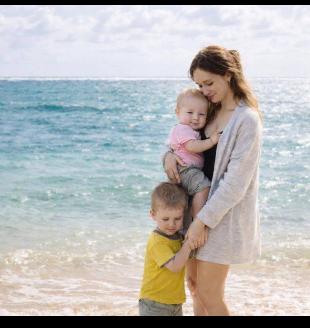 Коплю на мечту свозить детей на море