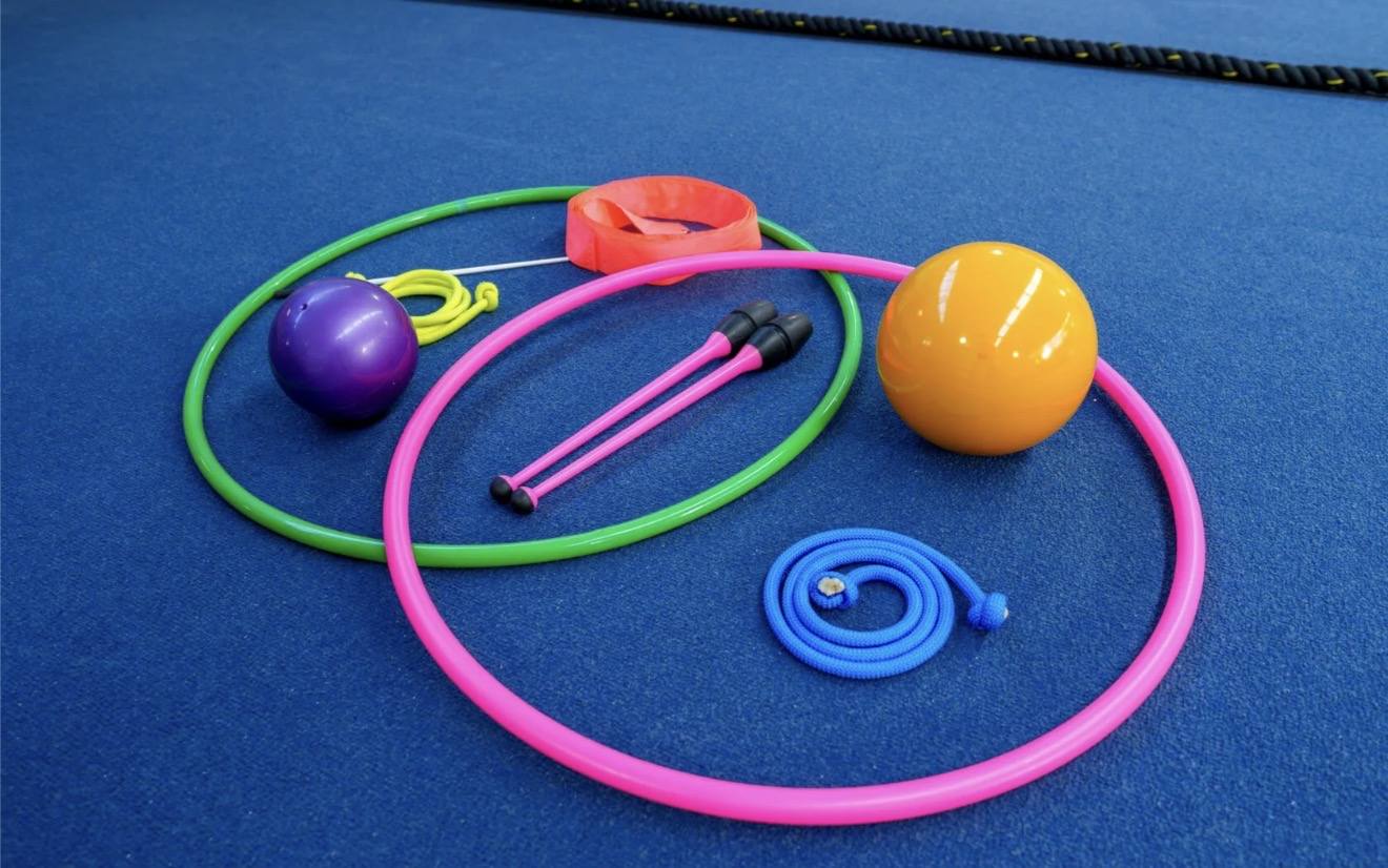 Помогите купить детское спортивное оборудование