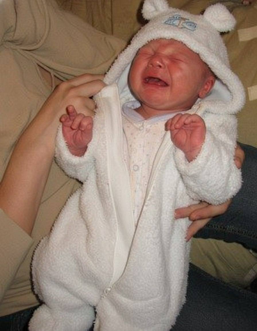 Помогите пожалуйста купить смесь , подгузники