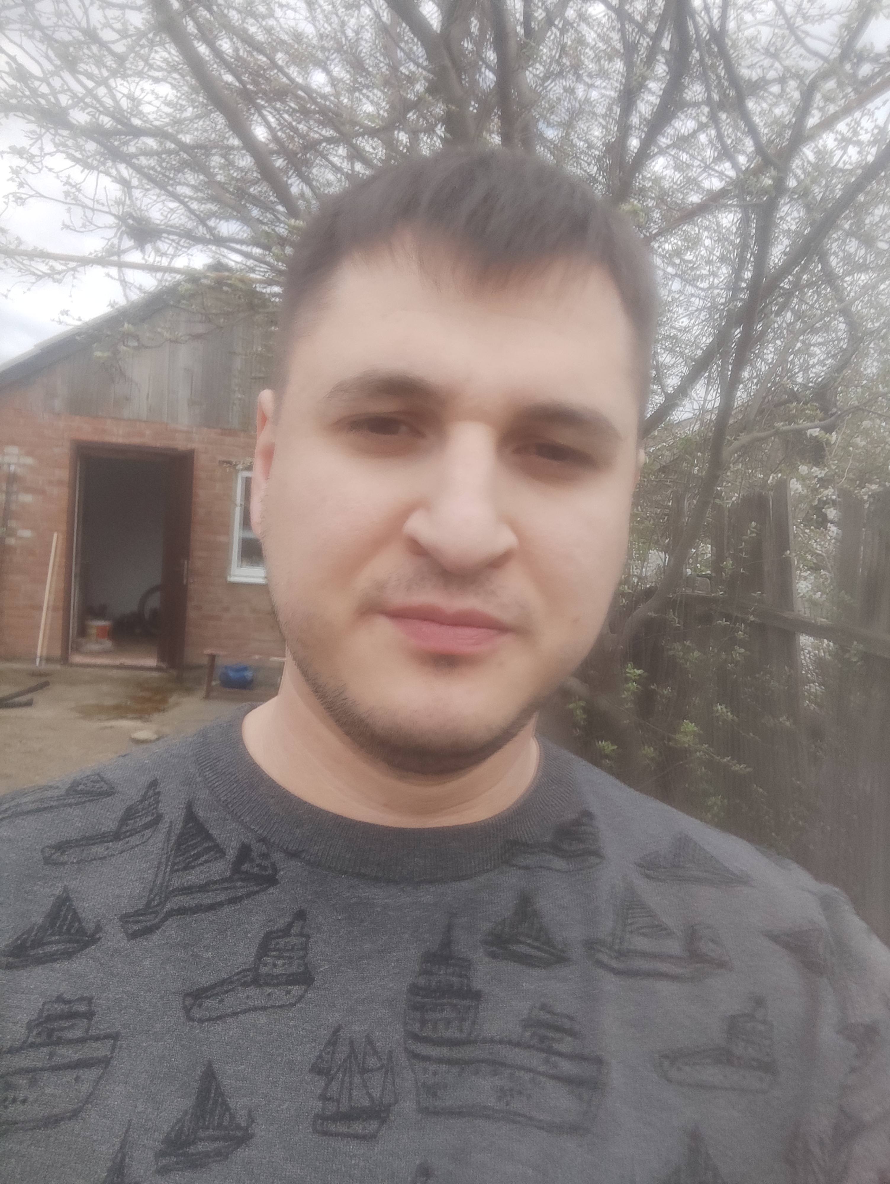 Помогите любую сумму хоть даже 1р