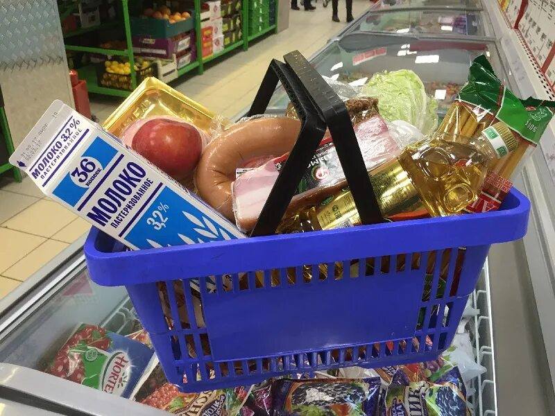 Помогите купить крупу, хлеб, молоко я бедствую